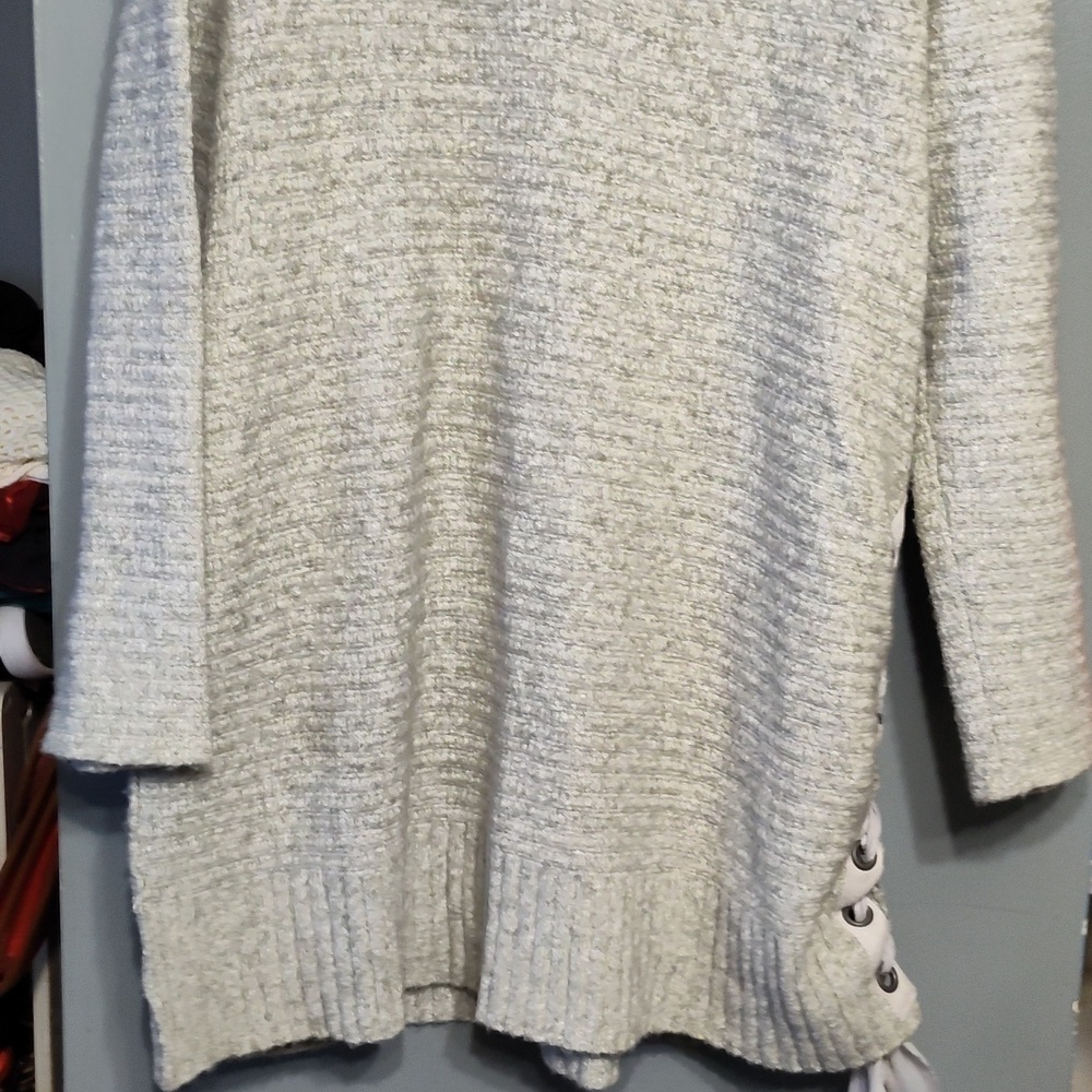 Free People oversized v neck tunic sweater size med - Picture 2 of 9